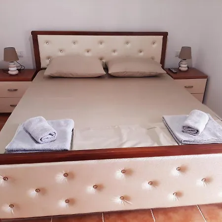 Cathrine Guest house *