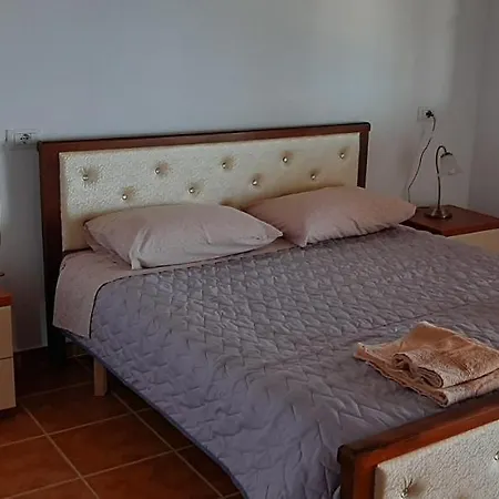 Guest house Cathrine