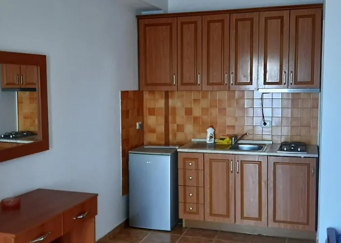 Cathrine Casa de hóspedes Dhërmi